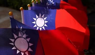 ताइवान की संसद ने घटाईं चीन विरोधी राष्ट्रपति की शक्तियां