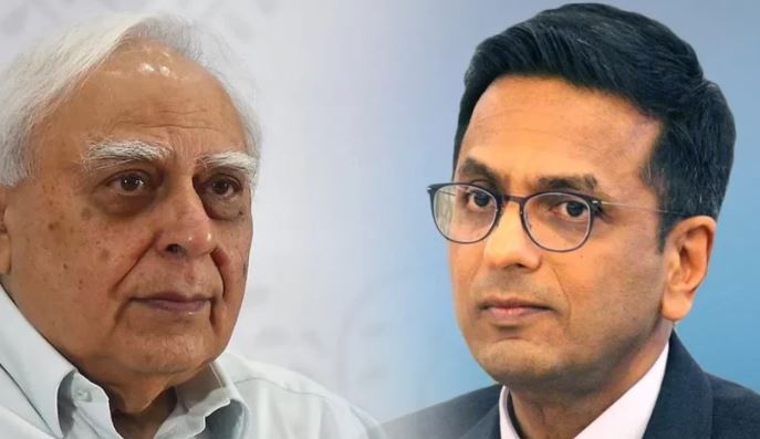 CJI चंद्रचूड़ ने SCBA के अध्यक्ष बनने पर कपिल सिब्बल को दी बधाई