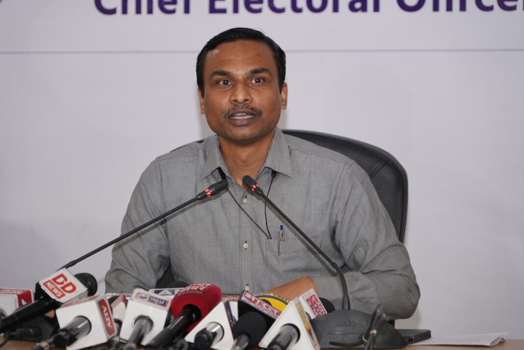 आज होगा 55 प्रत्याशियों के भाग्य का फैसला