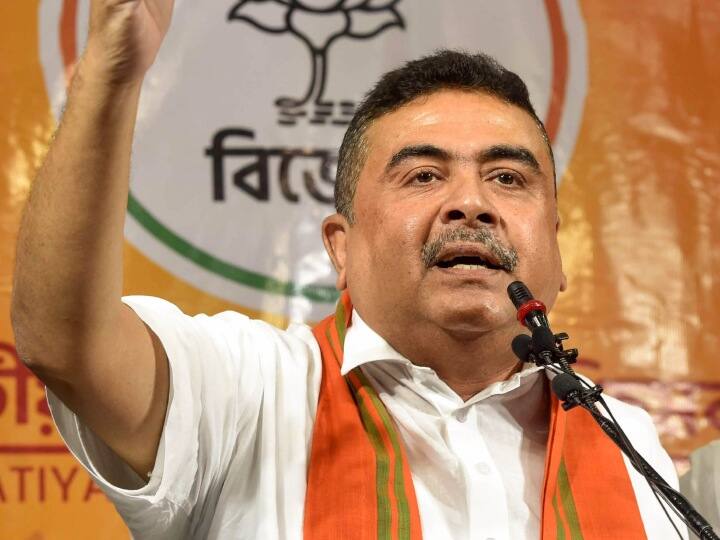 कलकत्ता हाईकोर्ट पहुंचे भाजपा नेता सुवेंदु अधिकारी