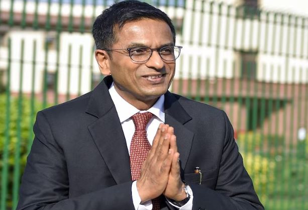 जज संवैधानिक मूल्यों की निरंतरता को दर्शाते हैं