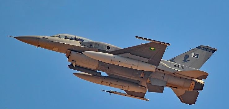 पाकिस्तान लड़ाकू विमानों की मरम्मत भी कराने में अक्षम