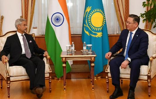 जयशंकर एससीओ सम्मेलन में शामिल होने के लिए पहुंचे कजाखस्तान