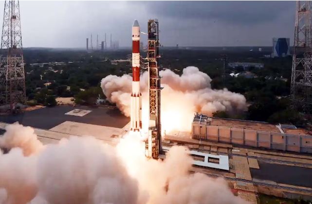 इसरो का SSLV मिशन लॉन्च इसरो का SSLV मिशन लॉन्च