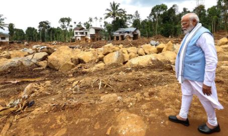 पीएम मोदी का स्नेह पाकर पीड़ितों का दर्द छलका