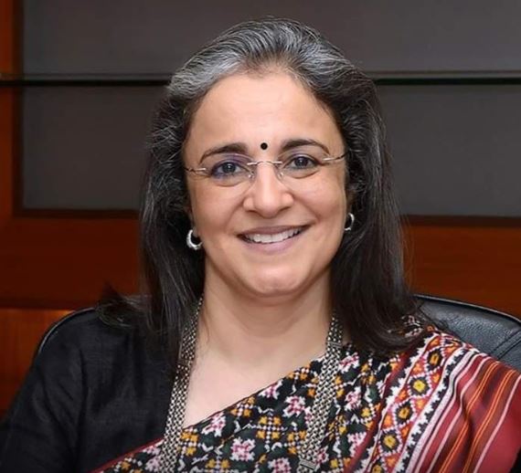 कांग्रेस का सेबी अध्यक्ष पर बड़ा हमला