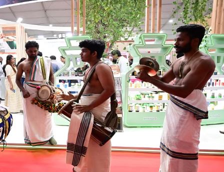 दिखी केरल संस्कृति की झलक