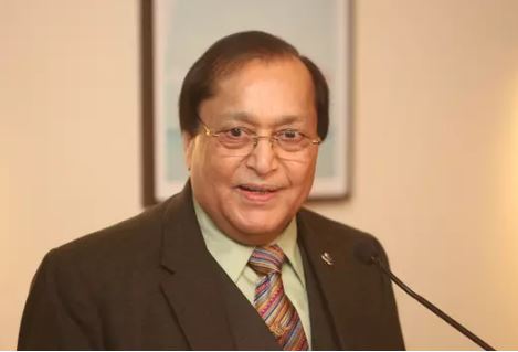 ब्रिटिश राजघराने ने वापस लिया सम्मान तो भड़के भारतवंशी सांसद