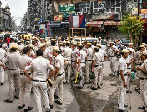 दिल्ली में अवैध रूप से रह रहे 3 बांग्लादेशियों को किया गिरफ्तार