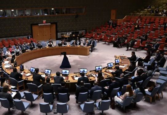 अमेरिका और रूस में जमकर हुई जुबानी जंग