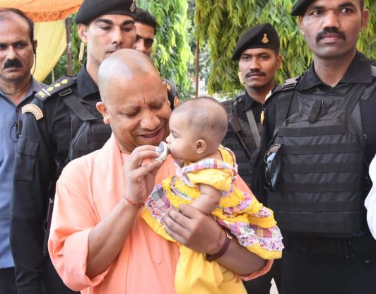 योगी आदित्यनाथ तीन दिवसीय उत्तराखंड दौरे पर