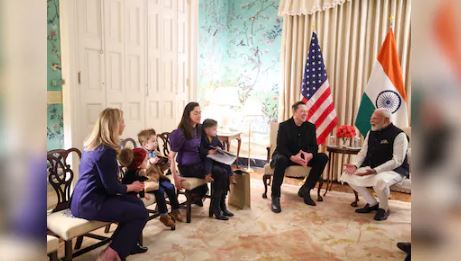 पीएम मोदी और मस्क की बैठक में नजर आईं शिवोन जिलिस