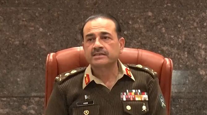 ‘हम हिंदुओं से अलग’, पाकिस्तानी सेना प्रमुख