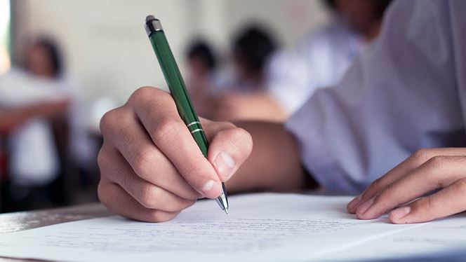 विज्ञान विषयों से जुड़ी समूह-ग की भर्ती परीक्षा होगी स्थगित