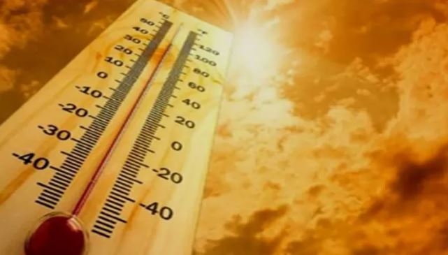 दो दिन से गर्मी दिखा रही अपने तेवर, मैदान में तापमान में इजाफा, पहाड़ों में राहत के आसार