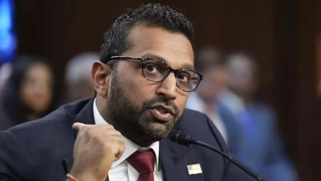 FBI चीफ काश पटेल दे सकते हैं इस्तीफा, ट्रंप प्रशासन तक पहुंचा एपस्टीन फाइल विवाद का मामला; रिपोर्ट में कई खुलासे