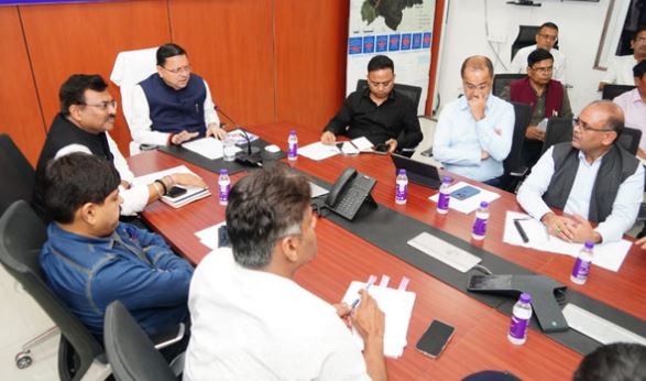 सीएम धामी के निर्देश: प्रभावित परिवारों को तुरंत मिले 5-5 लाख की सहायता