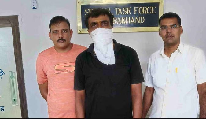 STF ने नकली दवाइयों का बड़ा नेटवर्क बेनकाब, सात आरोपी गिरफ्तार