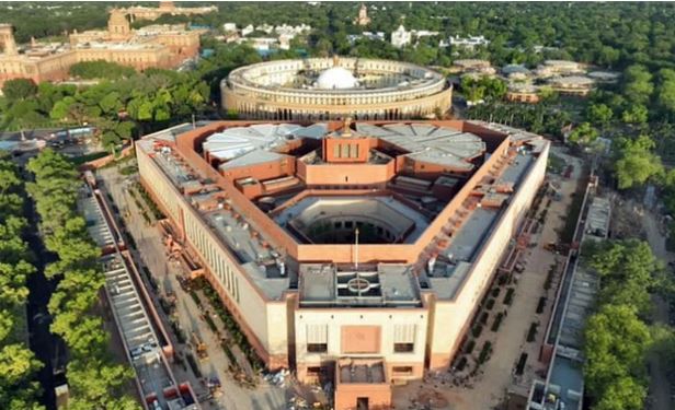 जनवरी से अब तक 6 विमानों में इंजन फेल, 3 बार मेडे कॉल हुई: केंद्र सरकार