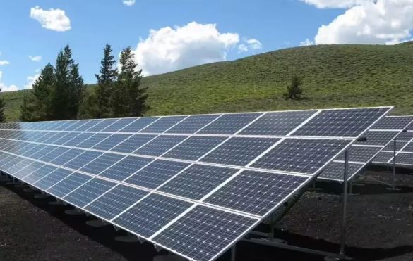 सालाना 77 लाख टन कार्बन उत्सर्जन… फिर भी अस्पतालों में हरित ऊर्जा की रफ्तार धीमी