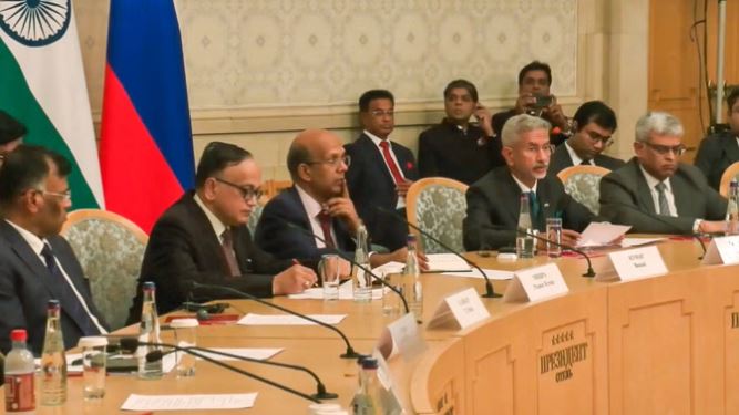 यूएस टैरिफ के बीच भारत–रूस नजदीक