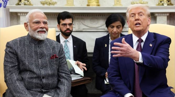 यूक्रेन में शांति का रास्ता नई दिल्ली से होकर गुजरता है’ — ट्रंप के सलाहकार नवारो का बेतुका बयान