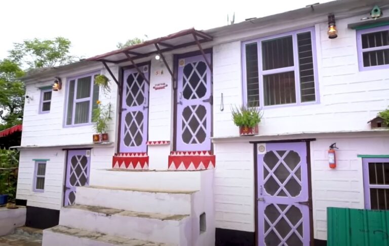 एक पहाड़ी HomeStay | Nirmal’s Inspiring Farmstay in Dwarahat, Uttarakhand