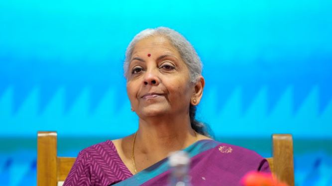 जीएसटी सुधार: बढ़ेगी आमदनी और खपत, जनता तक पहुंचेंगे दो लाख करोड़ रुपये: वित्त मंत्री