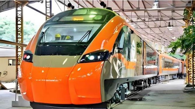 15 अक्तूबर के बाद पटरी पर दौड़ेगी वंदे भारत स्लीपर ट्रेन, रेल मंत्री वैष्णव का ऐलान