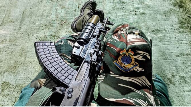 दिव्यांग CAPF कार्मिकों के लिए बड़ा फैसला, गृह मंत्रालय देगा ‘युद्ध चोट भत्ता’, CRPF की पहल पर सभी बलों से मांगे गए प्रस्ताव दिव्यांग CAPF कार्मिकों के लिए बड़ा फैसला, गृह मंत्रालय देगा ‘युद्ध चोट भत्ता’, CRPF की पहल पर सभी बलों से मांगे गए प्रस्ताव