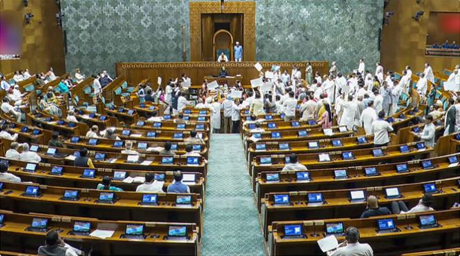 कांग्रेस की मांग: निजी शिक्षा संस्थानों में लागू हो आरक्षण, शीतकालीन सत्र में कानून लाने पर जोर, कहा- सामाजिक न्याय से समझौता बर्दाश्त नहीं कांग्रेस की मांग: निजी शिक्षा संस्थानों में लागू हो आरक्षण, शीतकालीन सत्र में कानून लाने पर जोर, कहा- सामाजिक न्याय से समझौता बर्दाश्त नहीं