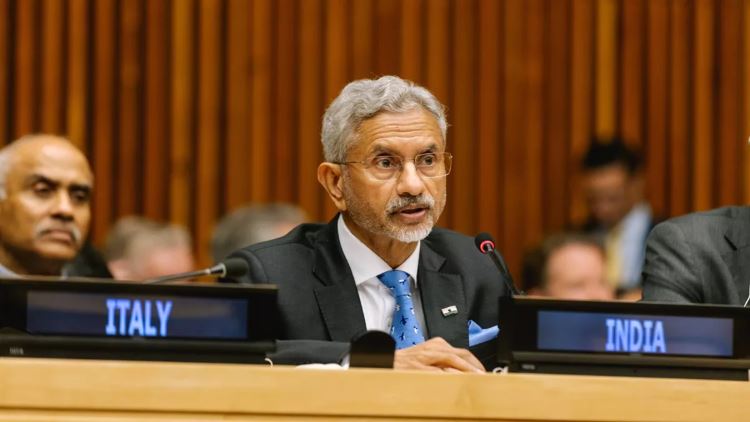 आतंकवाद विकास के लिए खतरा, शांति के लिए बातचीत जरूरी: जयशंकर का विश्व समुदाय को संदेश आतंकवाद विकास के लिए खतरा, शांति के लिए बातचीत जरूरी: जयशंकर का विश्व समुदाय को संदेश