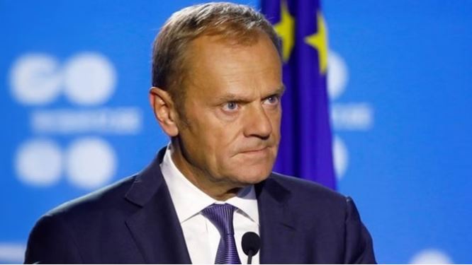 रूसी ड्रोन घुसपैठ के बाद पोलैंड हाई अलर्ट, प्रधानमंत्री टस्क बोले – सेना को और मजबूत करेंगे; अमेरिका ने भी दी प्रतिक्रिया रूसी ड्रोन घुसपैठ के बाद पोलैंड हाई अलर्ट, प्रधानमंत्री टस्क बोले – सेना को और मजबूत करेंगे; अमेरिका ने भी दी प्रतिक्रिया