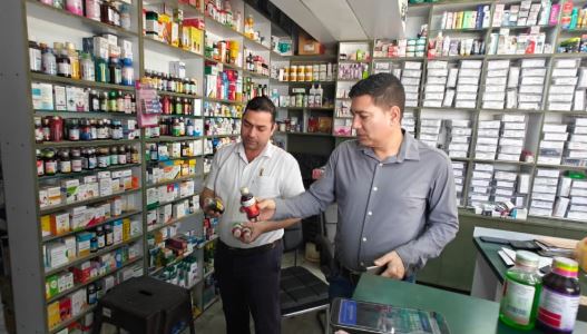 प्रतिबंधित कफ सीरप पर शिकंजा, प्रदेशभर में मेडिकल स्टोरों पर छापेमारी