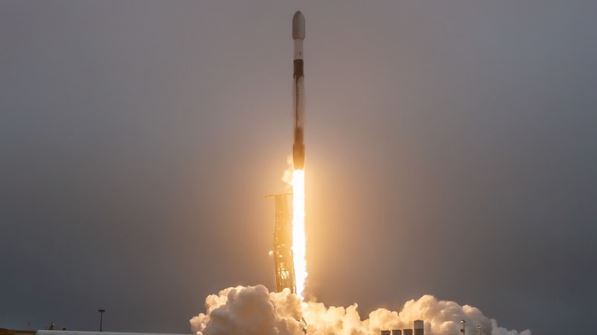 स्पेसएक्स का नया कीर्तिमान: 40 माले की इमारत के बराबर स्टारशिप रॉकेट का 11वां सफल परीक्षण