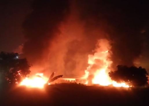 ढाका में केमिकल गोदाम और कपड़ा फैक्टरी में भीषण आग, नौ लोगों की मौत; मृतकों की संख्या बढ़ने की आशंका