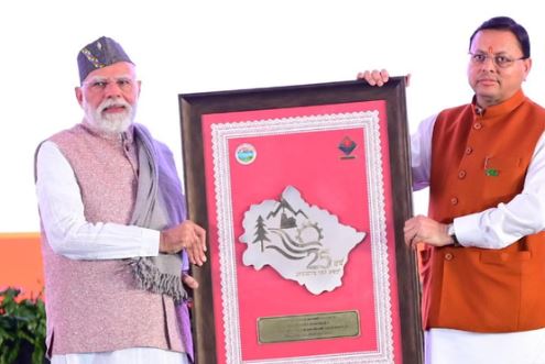 राज्य रजत जयंती पर प्रधानमंत्री मोदी ने खींची ‘स्वर्णिम उत्तराखंड’ की लकीर, विकास के अगले 25 वर्षों का रोडमैप पेश