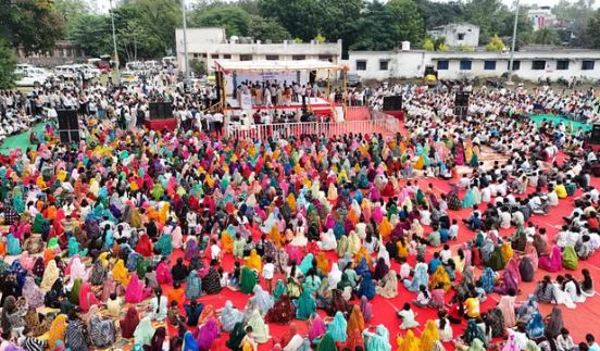 कल्याणकारी योजनाओं ने बदली जनजातीय समाज की तस्वीर