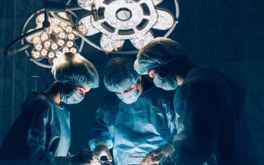 बीड़ी पीने से पुरुषों में पनप रही नई बीमारी: देश में पहली बार…आंतों की झिल्ली टनल के रास्ते पैरों में लगाई