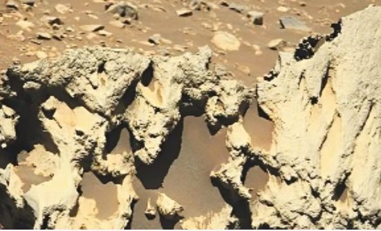 मंगल पर नासा की बड़ी खोज: ‘एलियन पत्थर’ मिला