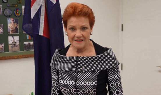 ऑस्ट्रेलियाई संसद में बुर्का पहनकर पहुंचीं महिला सांसद; सदन में प्रवेश पर लगी रोक