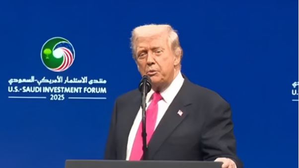 ट्रंप ने सऊदी अरब को “मेजर नॉन–NATO सहयोगी” घोषित किया