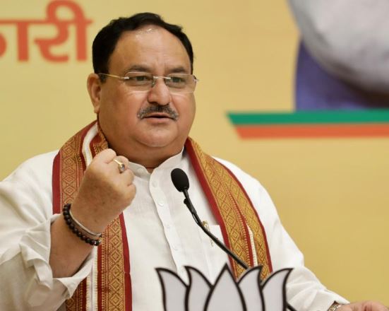 कांग्रेस ने पटेल के योगदान को दबाया” — जेपी नड्डा का आरोप