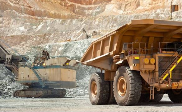 अमेरिका में खनिज क्षेत्र में 1.4 अरब डॉलर की बड़ी साझेदारी: चीन पर निर्भरता घटाने की दिशा में ट्रंप प्रशासन का बड़ा कदम