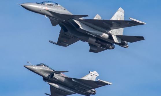 फ्रांस-भारत की संयुक्त शक्ति का प्रदर्शन