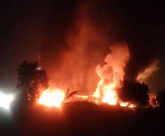 मुंबई के कॉरपोरेट पार्क में लगी भीषण आग, कई घंटे की मशक्कत के बाद दमकल ने पाया काबू