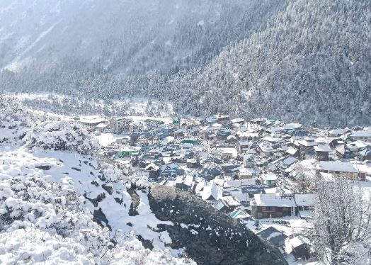 सर्दी बढ़ी…कश्मीर में पारा शून्य से नीचे, राजस्थान-झारखंड में शीतलहर, इन राज्यों में छाएगा कोहरा