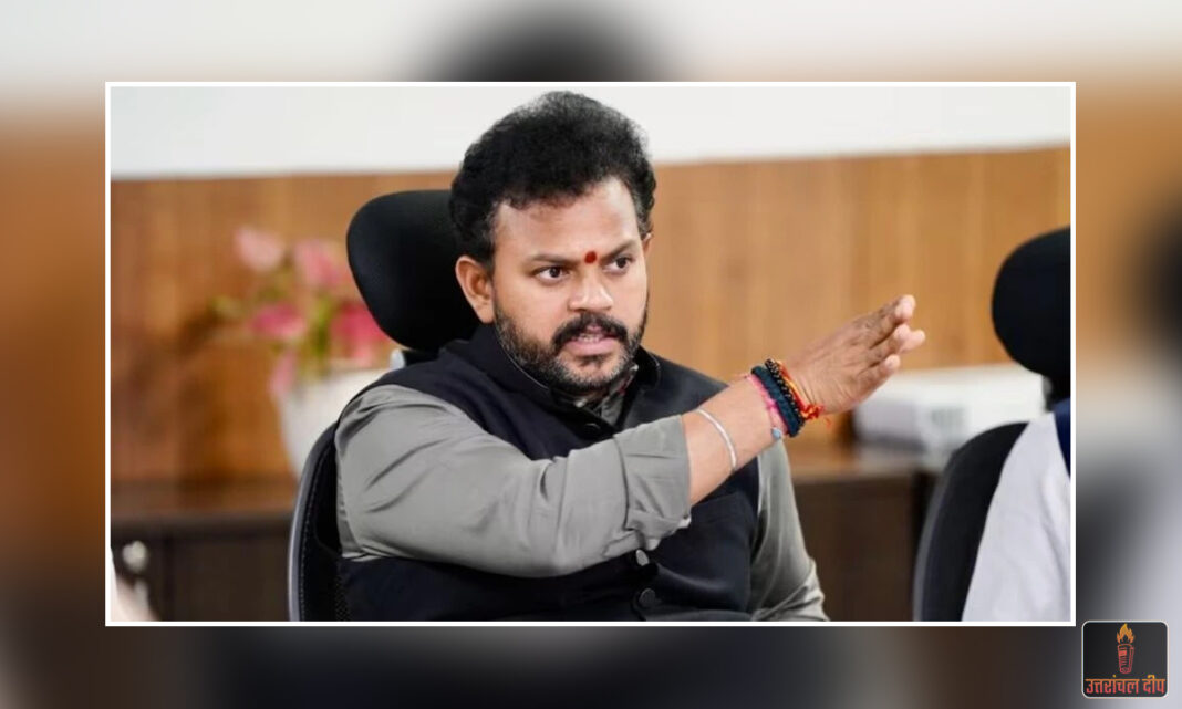 भारतीय आसमान में बढ़ेगी प्रतिस्पर्धा: केंद्रीय उड्डयन मंत्री ने की तीन नई एयरलाइंस के साथ बैठक, इंडिगो के दबदबे को चुनौती देने की तैयारी!