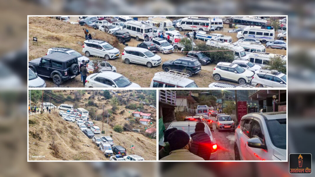 नए साल का जश्न और बर्फबारी की उम्मीद: उत्तराखंड के पर्यटन स्थलों पर उमड़ा जनसैलाब, औली में वाहनों की लंबी कतारें