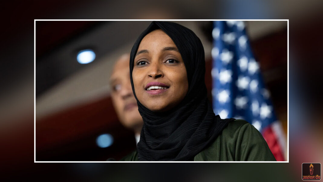 अमेरिकी सांसद इल्हान उमर पर चुनावी रैली में हमला: भाषण के दौरान युवक ने फेंका संदिग्ध तरल पदार्थ; सुरक्षा घेरे में हड़कंप, हमलावर हिरासत में